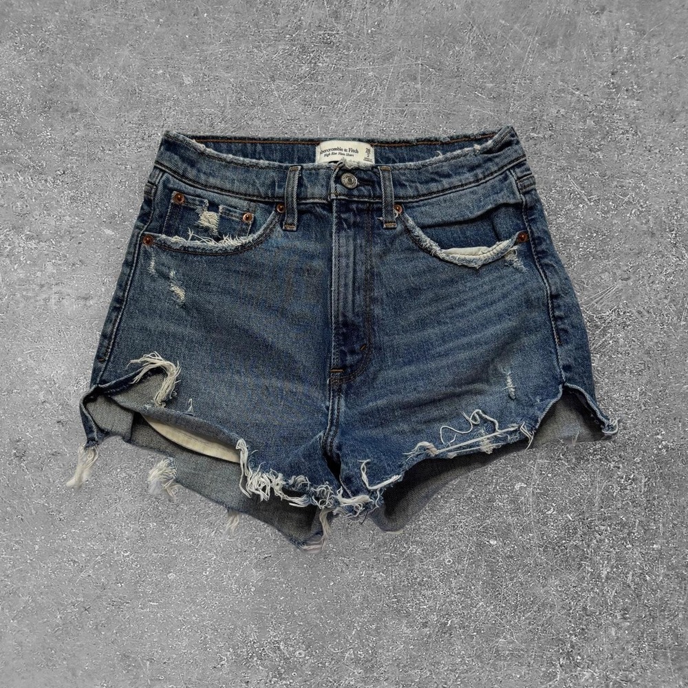 Abercrombie & Fitch High Rise Mom Short Distressed Blue Denim Size 2 26